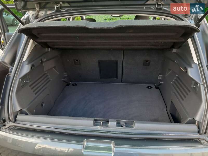 Внедорожник / Кроссовер Peugeot 3008 2016 в Стрые