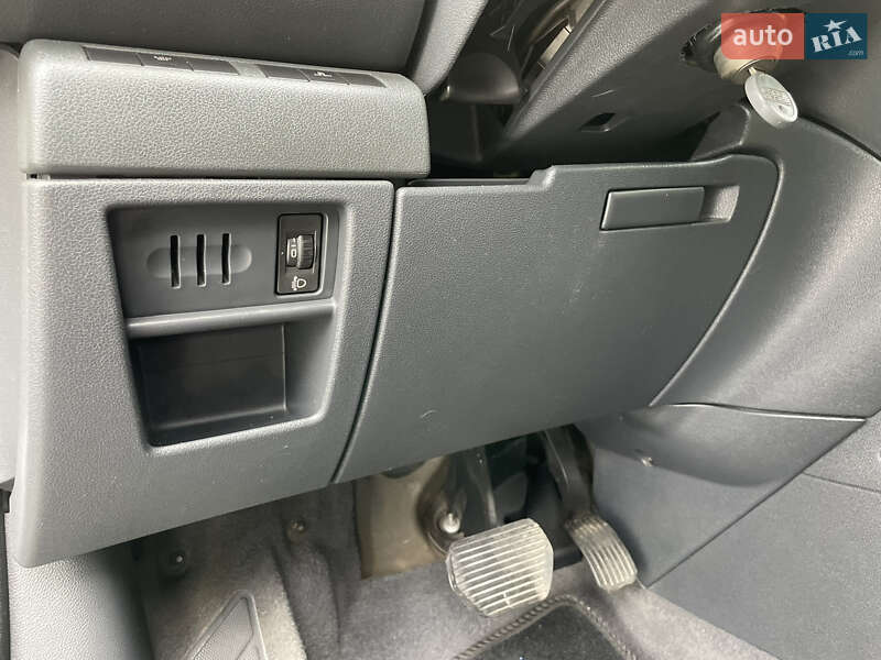 Внедорожник / Кроссовер Peugeot 3008 2011 в Житомире