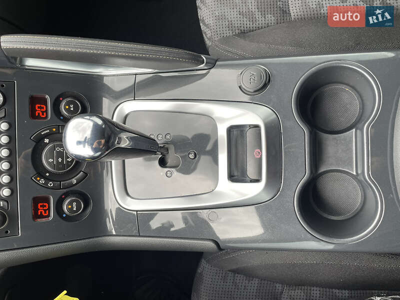 Внедорожник / Кроссовер Peugeot 3008 2011 в Житомире