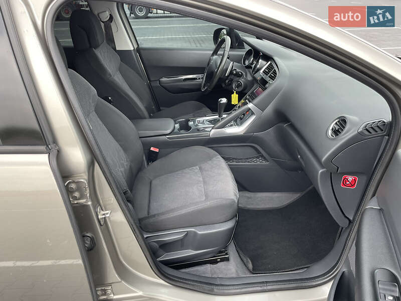 Внедорожник / Кроссовер Peugeot 3008 2011 в Житомире