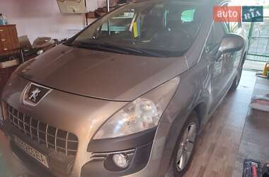 Внедорожник / Кроссовер Peugeot 3008 2011 в Чернигове