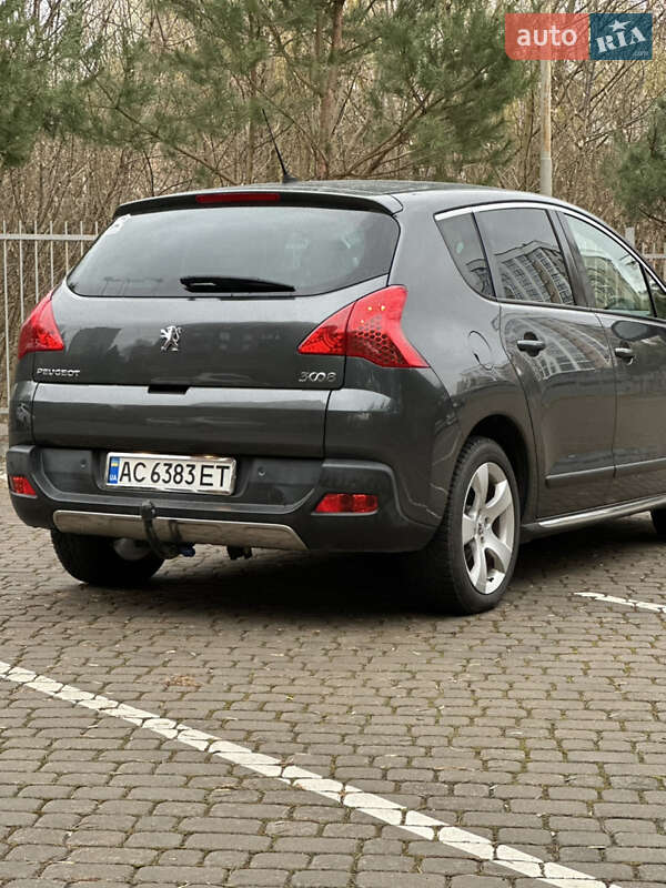 Позашляховик / Кросовер Peugeot 3008 2010 в Луцьку