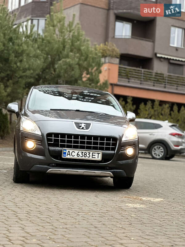 Позашляховик / Кросовер Peugeot 3008 2010 в Луцьку