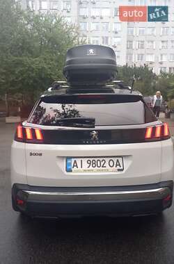 Внедорожник / Кроссовер Peugeot 3008 2018 в 