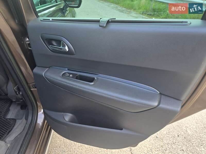 Позашляховик / Кросовер Peugeot 3008 2014 в Луцьку