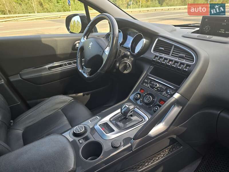 Позашляховик / Кросовер Peugeot 3008 2014 в Луцьку