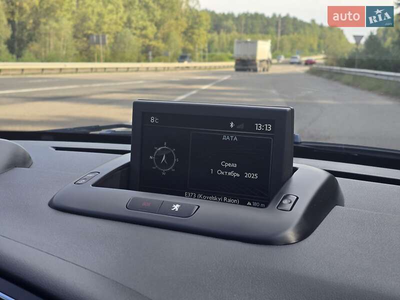 Позашляховик / Кросовер Peugeot 3008 2014 в Луцьку