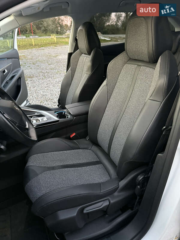 Позашляховик / Кросовер Peugeot 3008 2020 в Бережанах фото 11 Позашляховик / Кросовер Peugeot 3008 2020 в Бережанах