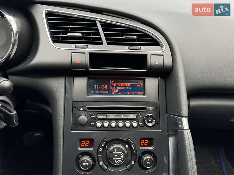 Позашляховик / Кросовер Peugeot 3008 2012 в Луцьку