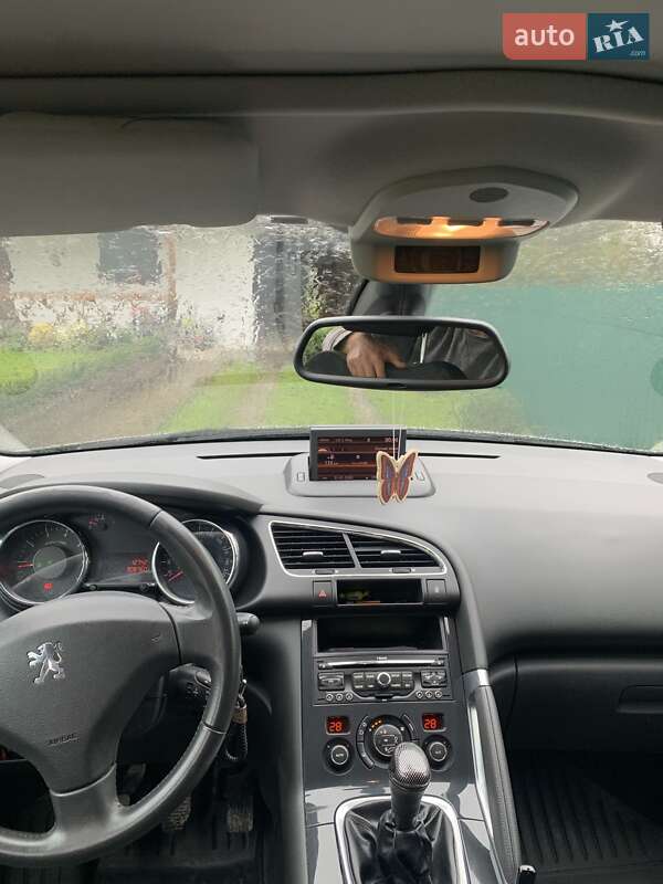 Позашляховик / Кросовер Peugeot 3008 2010 в Чорткові фото 9 Позашляховик / Кросовер Peugeot 3008 2010 в Чорткові
