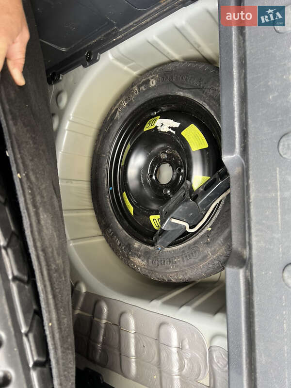 Позашляховик / Кросовер Peugeot 3008 2012 в Дніпрі