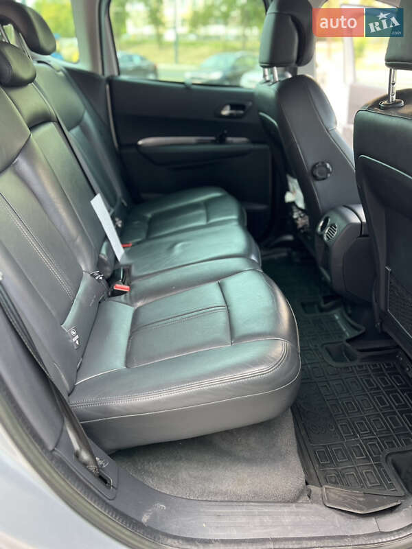 Позашляховик / Кросовер Peugeot 3008 2012 в Дніпрі