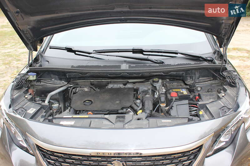 Позашляховик / Кросовер Peugeot 3008 2018 в Черкасах