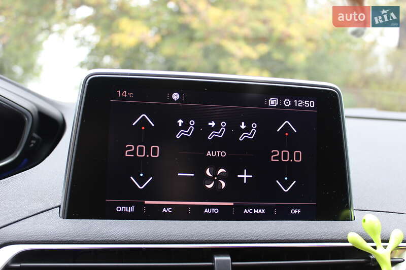 Позашляховик / Кросовер Peugeot 3008 2018 в Черкасах