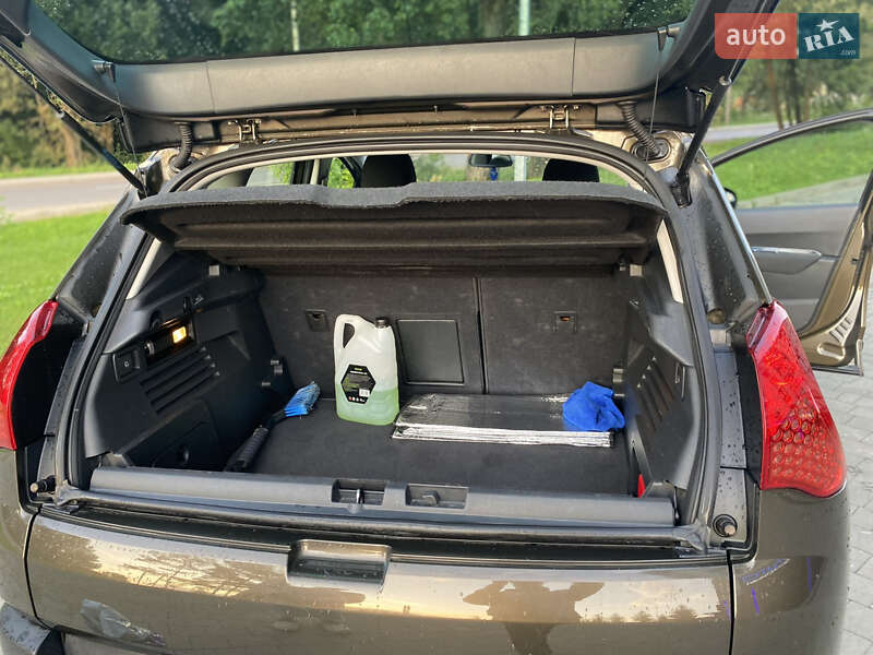 Внедорожник / Кроссовер Peugeot 3008 2012 в Львове фото 10 Внедорожник / Кроссовер Peugeot 3008 2012 в Львове