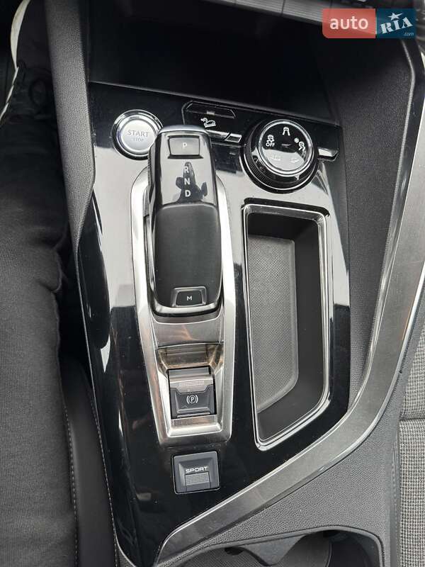 Внедорожник / Кроссовер Peugeot 3008 2017 в Христиновке фото 25 Внедорожник / Кроссовер Peugeot 3008 2017 в Христиновке