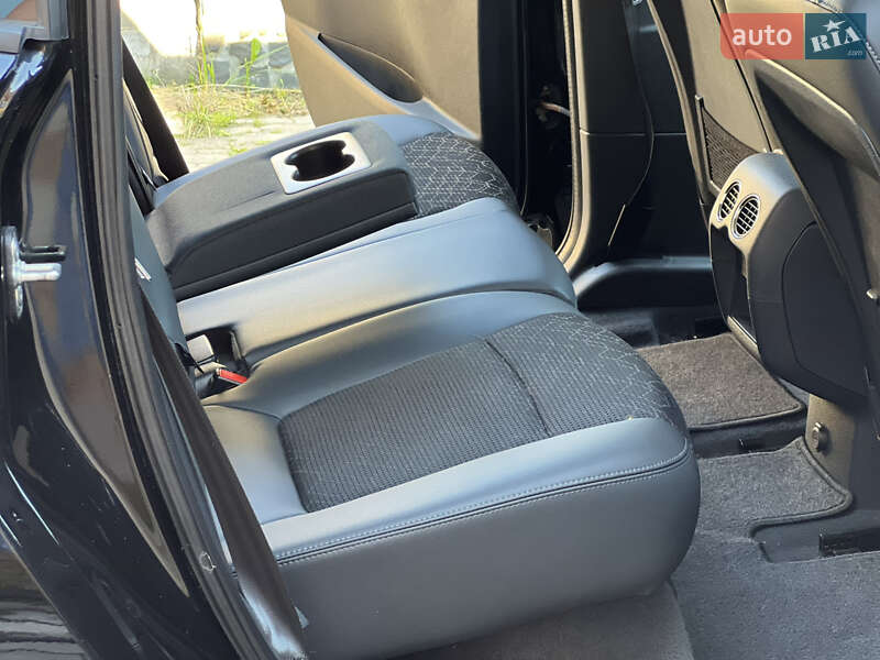 Внедорожник / Кроссовер Peugeot 3008 2015 в Ровно фото 36 Внедорожник / Кроссовер Peugeot 3008 2015 в Ровно