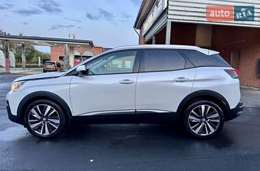Внедорожник / Кроссовер Peugeot 3008 2019 в 