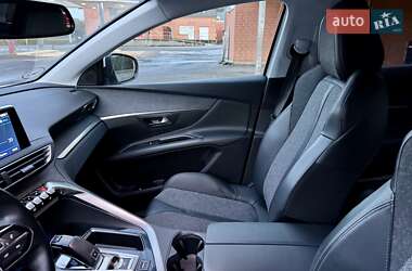 Внедорожник / Кроссовер Peugeot 3008 2019 в 