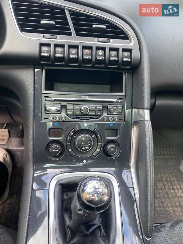 Внедорожник / Кроссовер Peugeot 3008 2010 в Надворной