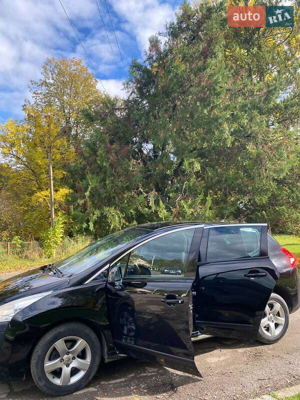 Внедорожник / Кроссовер Peugeot 3008 2010 в Надворной