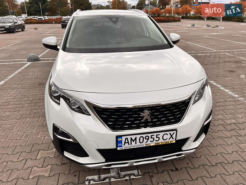 Внедорожник / Кроссовер Peugeot 3008 2019 в 