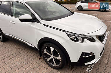 Внедорожник / Кроссовер Peugeot 3008 2019 в 