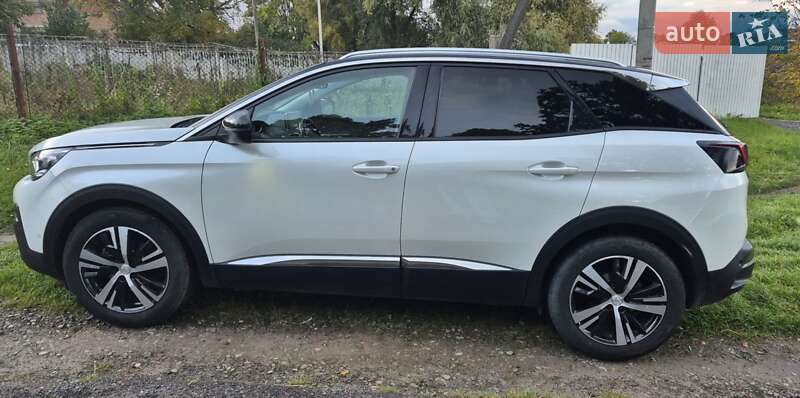 Позашляховик / Кросовер Peugeot 3008 2018 в Жовкві