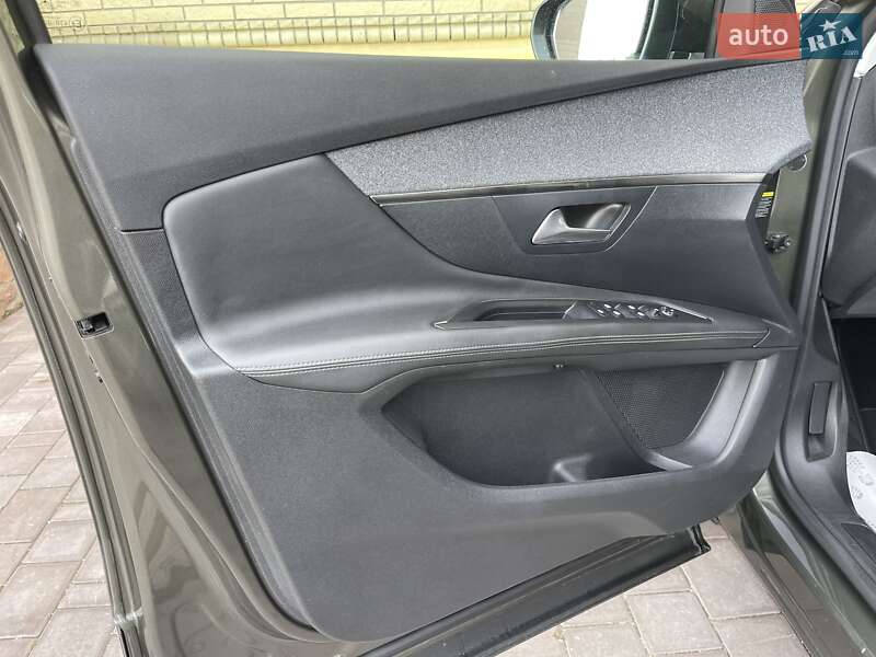 Внедорожник / Кроссовер Peugeot 3008 2020 в Тернополе
