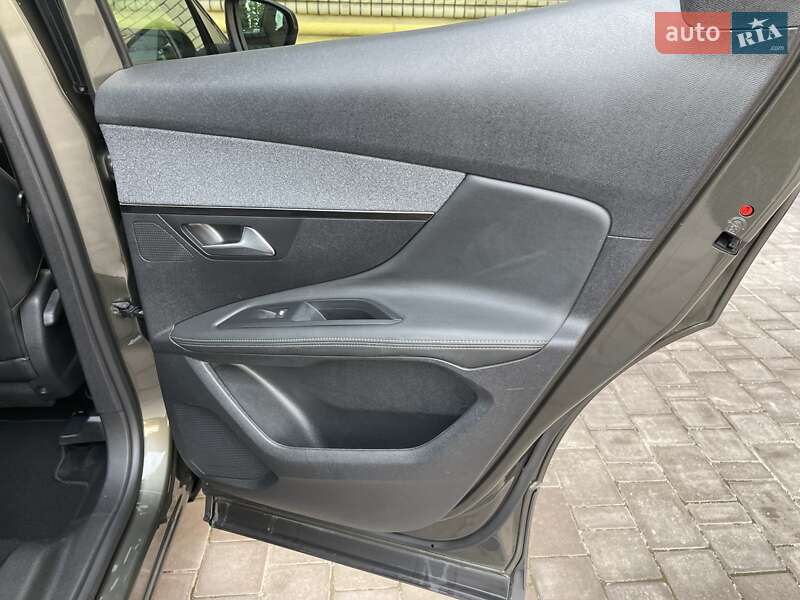 Внедорожник / Кроссовер Peugeot 3008 2020 в Тернополе