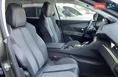 Внедорожник / Кроссовер Peugeot 3008 2020 в 