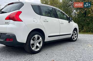 Внедорожник / Кроссовер Peugeot 3008 2011 в 