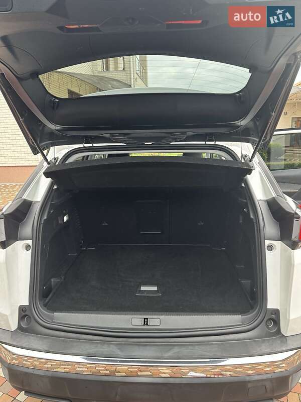 Внедорожник / Кроссовер Peugeot 3008 2017 в Киеве фото 15 Внедорожник / Кроссовер Peugeot 3008 2017 в Киеве