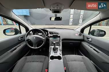 Внедорожник / Кроссовер Peugeot 3008 2012 в 