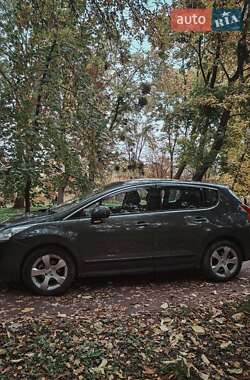 Внедорожник / Кроссовер Peugeot 3008 2010 в 