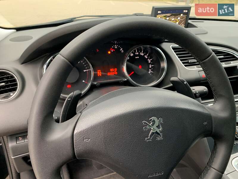 Позашляховик / Кросовер Peugeot 3008 2014 в Дрогобичі