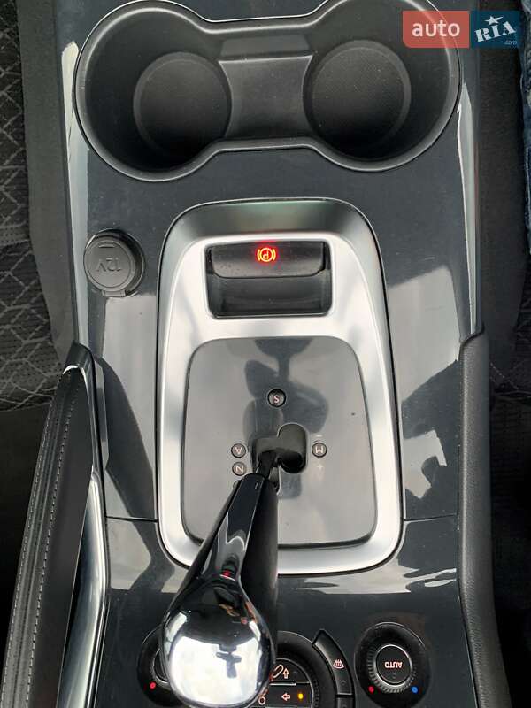 Позашляховик / Кросовер Peugeot 3008 2014 в Дрогобичі