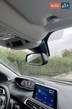 Внедорожник / Кроссовер Peugeot 3008 2020 в 