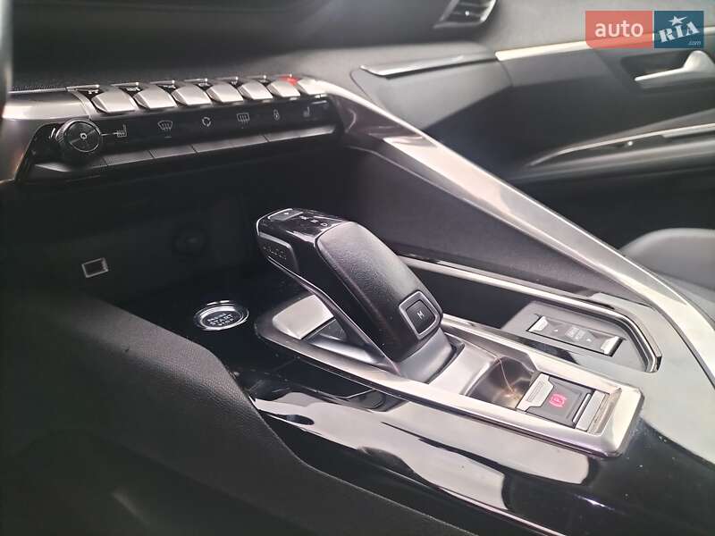 Внедорожник / Кроссовер Peugeot 3008 2021 в Дунаевцах