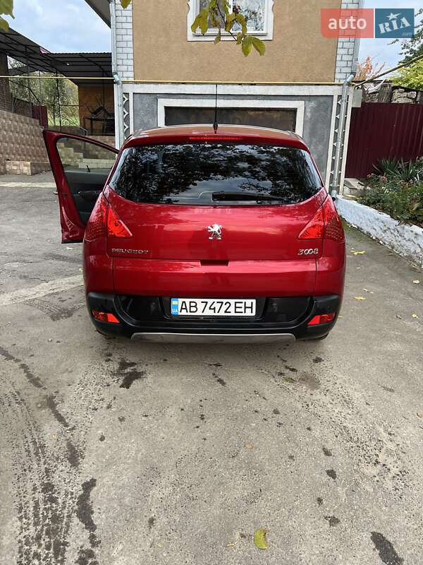 Внедорожник / Кроссовер Peugeot 3008 2010 в Джурине фото 7 Внедорожник / Кроссовер Peugeot 3008 2010 в Джурине