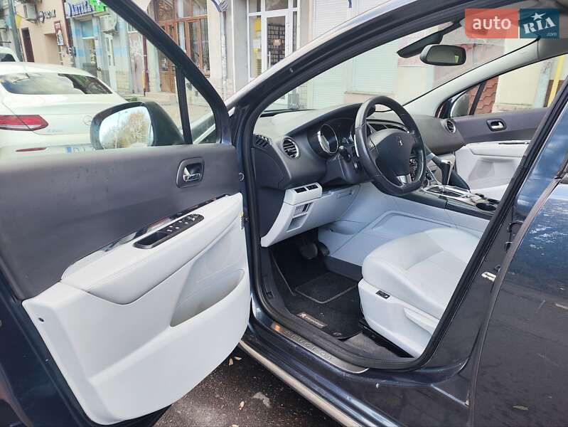 Позашляховик / Кросовер Peugeot 3008 2012 в Стрию фото 5 Позашляховик / Кросовер Peugeot 3008 2012 в Стрию