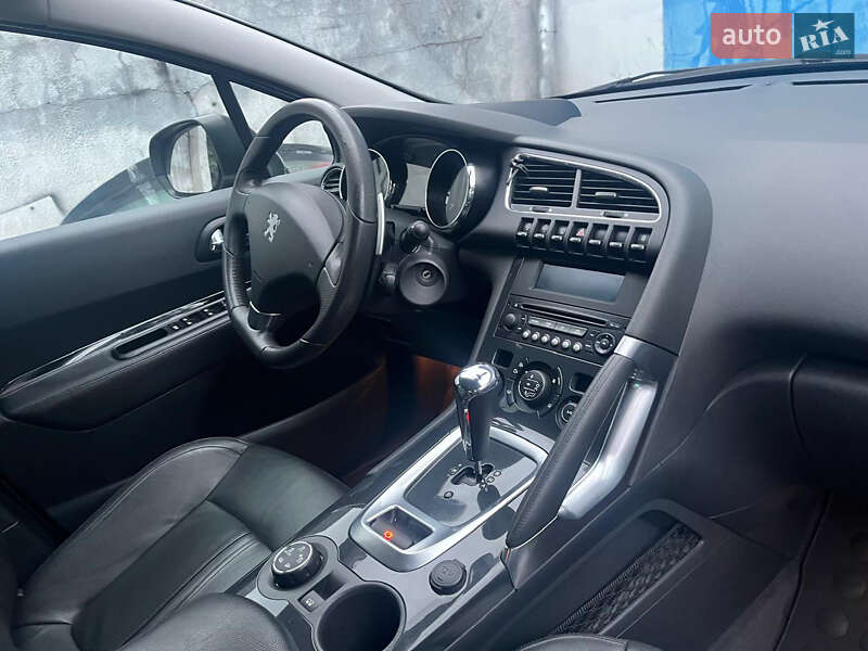 Внедорожник / Кроссовер Peugeot 3008 2011 в Каменском фото 4 Внедорожник / Кроссовер Peugeot 3008 2011 в Каменском
