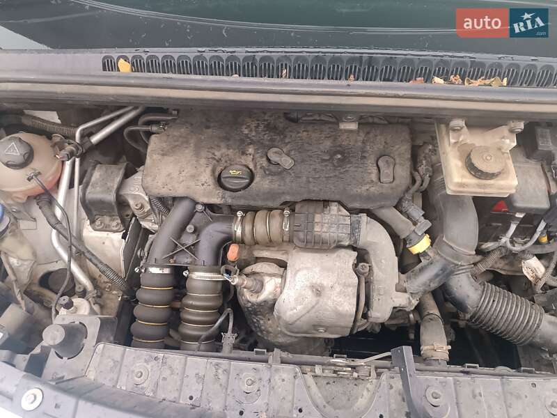 Позашляховик / Кросовер Peugeot 3008 2011 в Котельві фото 3 Позашляховик / Кросовер Peugeot 3008 2011 в Котельві