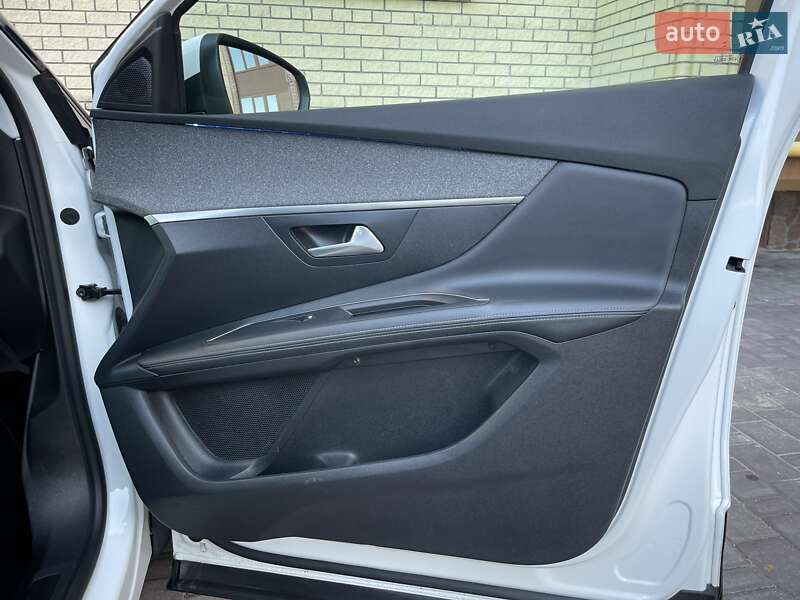 Внедорожник / Кроссовер Peugeot 3008 2020 в Тернополе фото 66 Внедорожник / Кроссовер Peugeot 3008 2020 в Тернополе