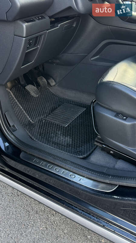 Внедорожник / Кроссовер Peugeot 3008 2012 в Львове