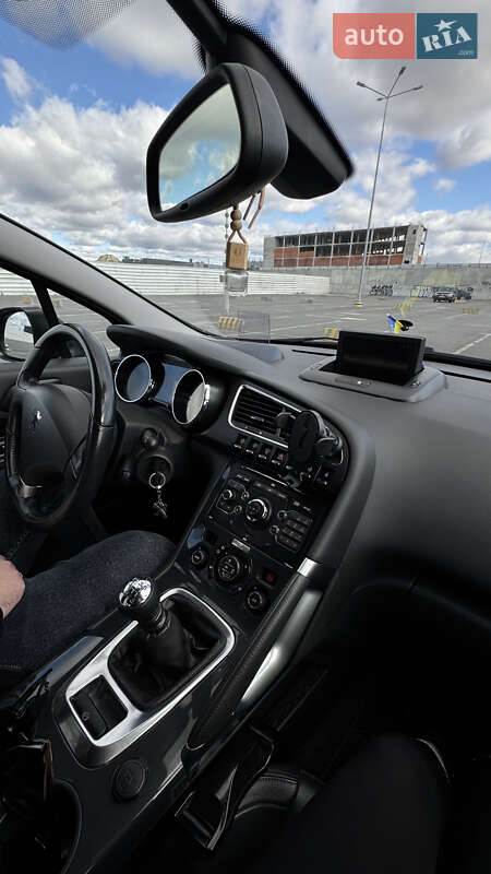 Внедорожник / Кроссовер Peugeot 3008 2012 в Львове