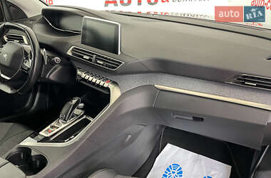 Внедорожник / Кроссовер Peugeot 3008 2019 в 