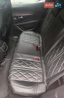 Внедорожник / Кроссовер Peugeot 3008 2020 в 