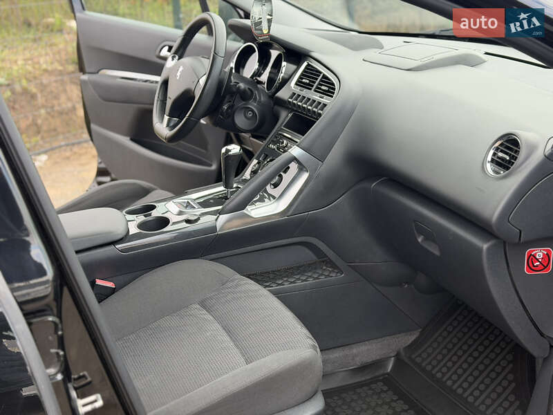 Внедорожник / Кроссовер Peugeot 3008 2013 в Ровно фото 14 Внедорожник / Кроссовер Peugeot 3008 2013 в Ровно