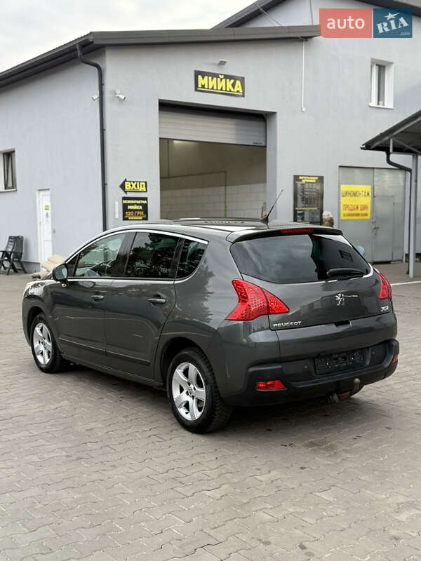 Внедорожник / Кроссовер Peugeot 3008 2012 в Луцке